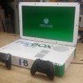 Playbox: Xbox One und PS4 in einem Gerät?